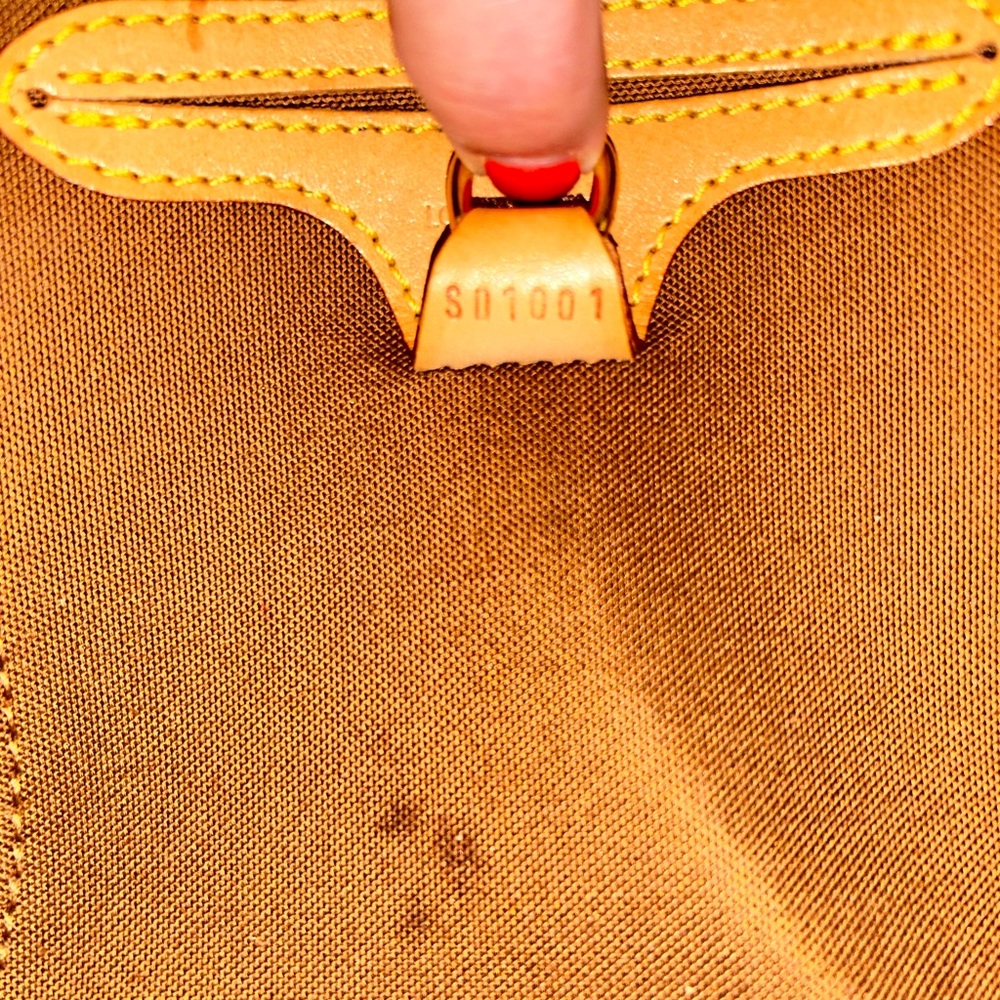 Louis Vuitton Ellipse Monogram Satchel - Picture 7 of 7